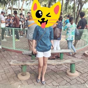 Meet your Posher, Chera